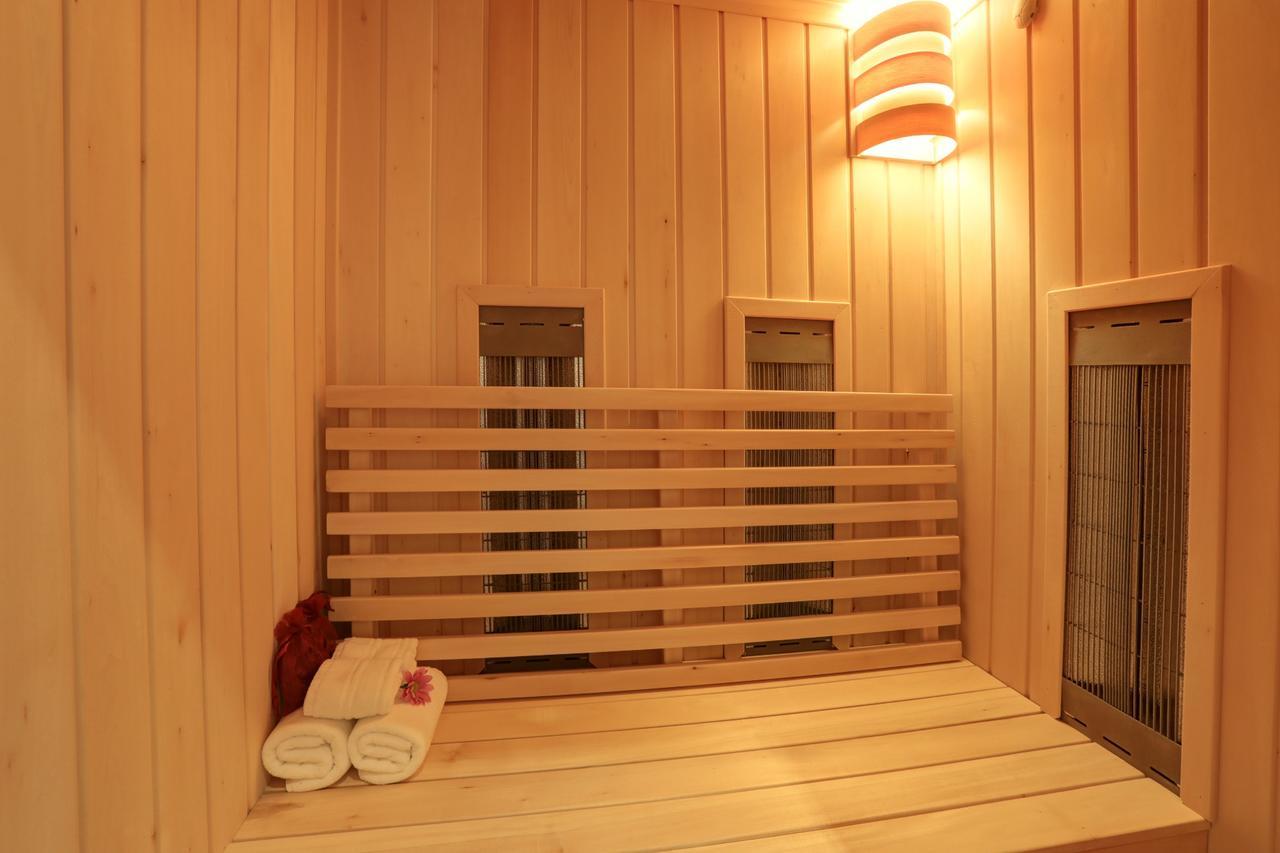City Boutique Inn Varna Exterior foto